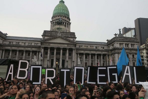 En Argentina la Ley contempla el aborto si el embarazo es producto de una violación.