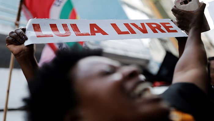Brasileños se movilizan en apoyo a Lula da Silva en las principales ciudades del país.