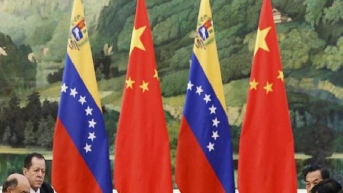 Beijing insta a que se respete la soberanía de Venezuela y a evitar acciones que pongan en peligro la paz en esta nación.