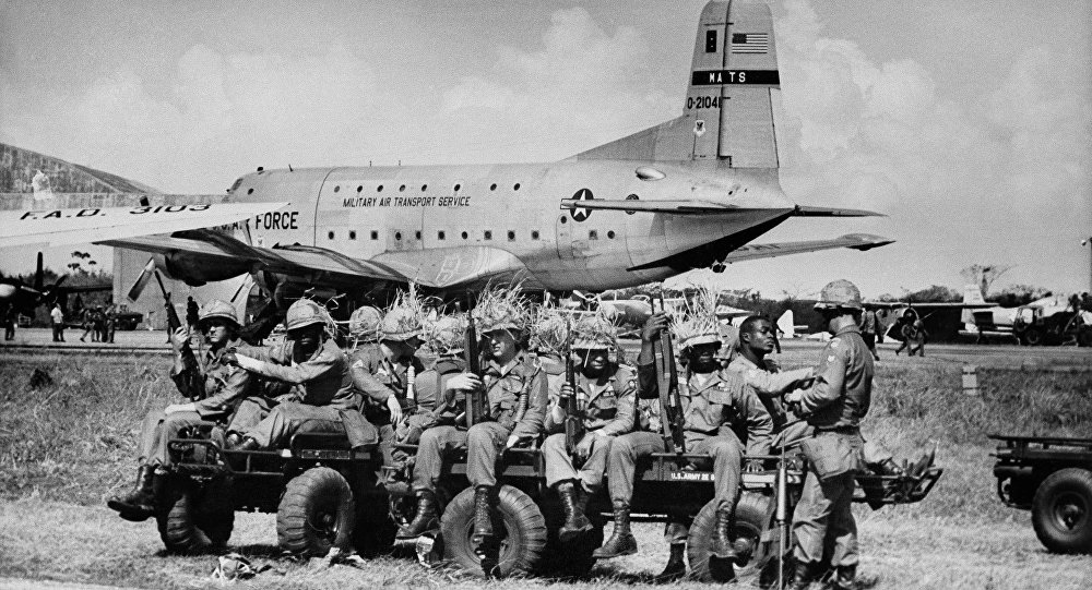 EE.UU. envió una invasión de 42.000 soldados a República Dominicana en 1965, para asegurar que no ocurriera otro foco revolucionario en la región, similar a Cuba.
