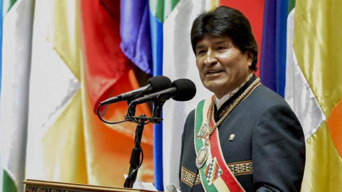 Bolivia ha sido uno de los principales países en apoyo a la democracia en Venezuela. Ambos Gobiernos mantienen una relación de estrecha hermandad.