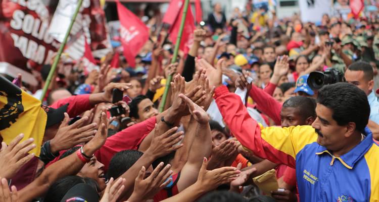 No hay dos presidentes en Venezuela. Maduro es el único presidente. Lo cual no significa que los problemas del país estén en proceso de resolución.