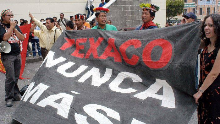 Ambientalistas rechazan decisión del Gobierno de Ecuador de limpiar zonas contaminadas por Chevron-Texaco