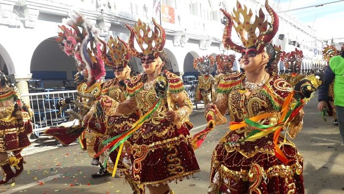 El Carnaval de Oruro es la máxima representación de los carnavales en Bolivia, declarado por la Unesco como “Obra Maestra del Patrimonio Oral e Intangible de la Humanidad” en 2008.