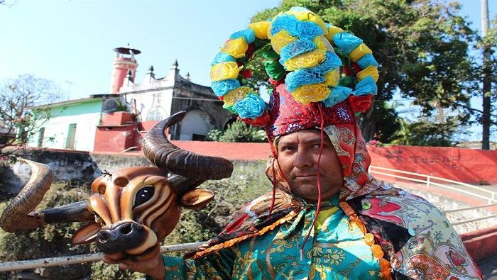 La fiesta carnestolenda de esta ciudad mexicana celebra el carácter afromestizo con máscaras de animales y seres mitológicos.