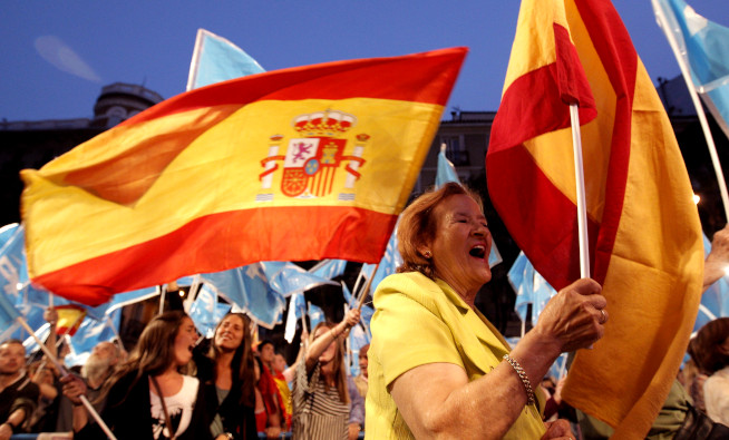 Encuestas apuntan a que el gobernante PSOE no logrará mayoría absoluta.