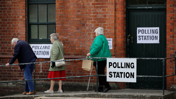 Los votantes ingleses prefirieron a los partidos proeuropeos en la renovación de los ayuntamientos.
