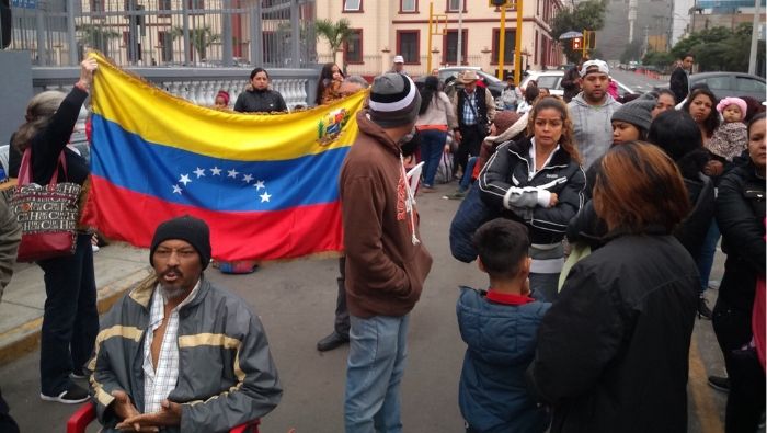 90 venezolanos partieron repatriados de Lima a Caracas.