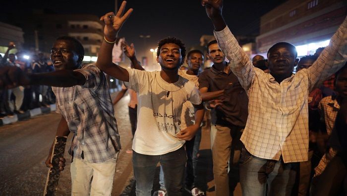 La colectividad de Sudán ha respaldado su derecho a la protesta y se sumó al paro de 48 horas convocado para iniciar este martes.