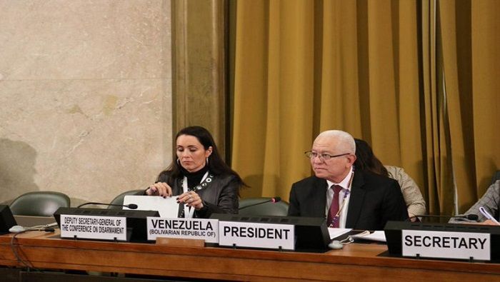 Valero aseguró que Venezuela posee más de 5.470 billones de dólares confiscados en bancos internacionales.