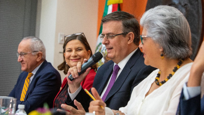 México reiteró el lunes a EE.UU. si disposición al diálogo para resolver el fenómeno de la migración ilegal.