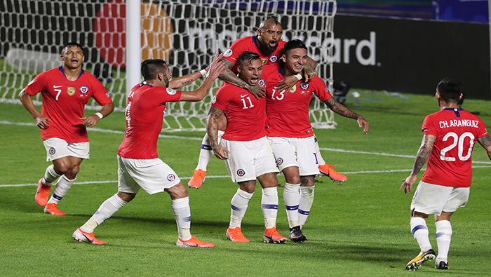 Chile llega al partido ante Ecuador con 3 puntos tras golear a Japón.