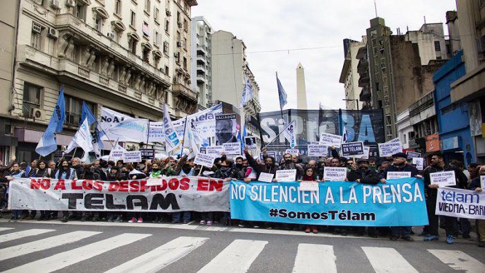 Trabajadores de Telam denuncian el vaciamiento de la agencia por parte del Gobierno argentino.