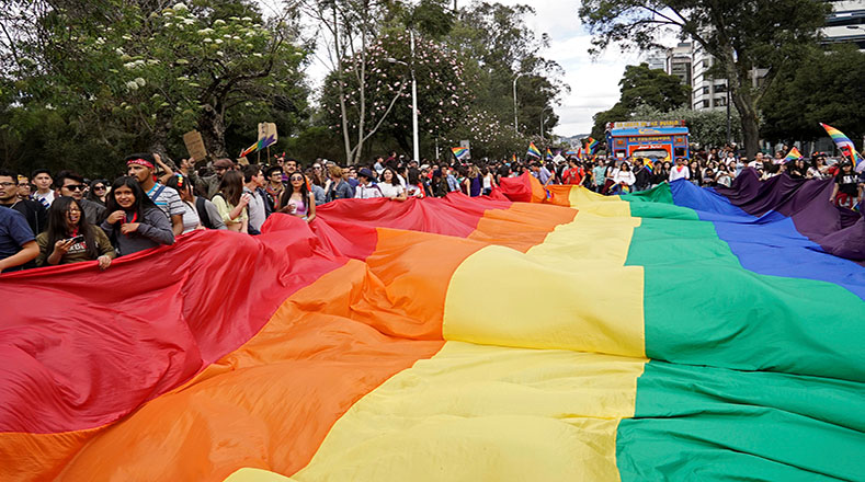 En Ecuador, donde recientemente la Corte Constitucional aprobó el matrimonio igualitario, la celebración tuvo este año una importancia especial.