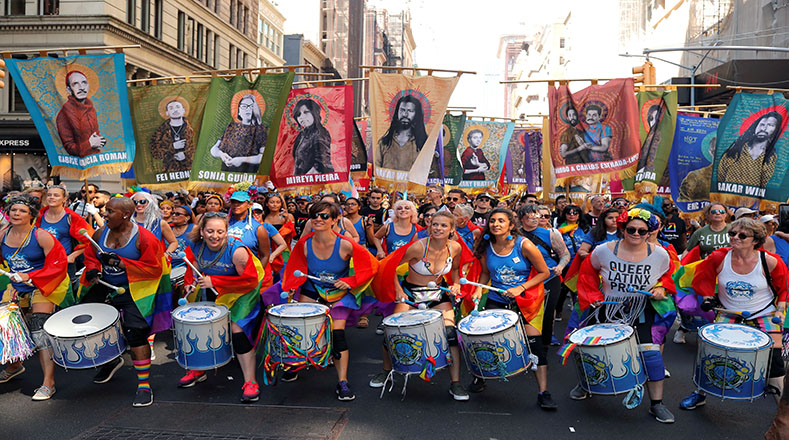 La ciudad estadounidense de Nueva York, cuna del movimiento por los derechos LGBTI+, registró una masiva movilización este domingo.