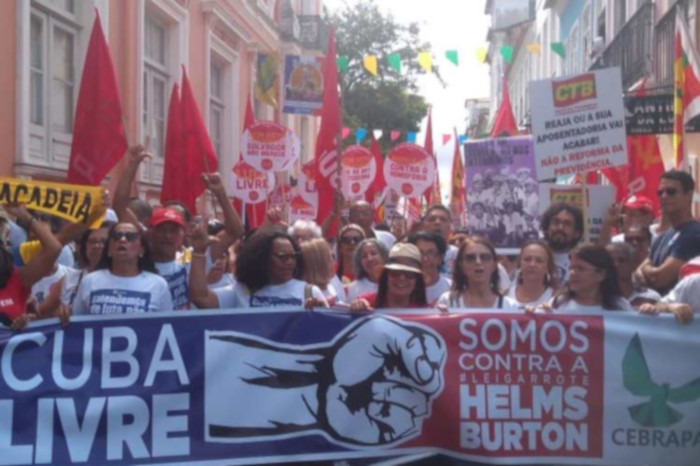 En el estado brasileño de Salvador de Bahía protestaron contra las sanciones impuestas por EE.UU.