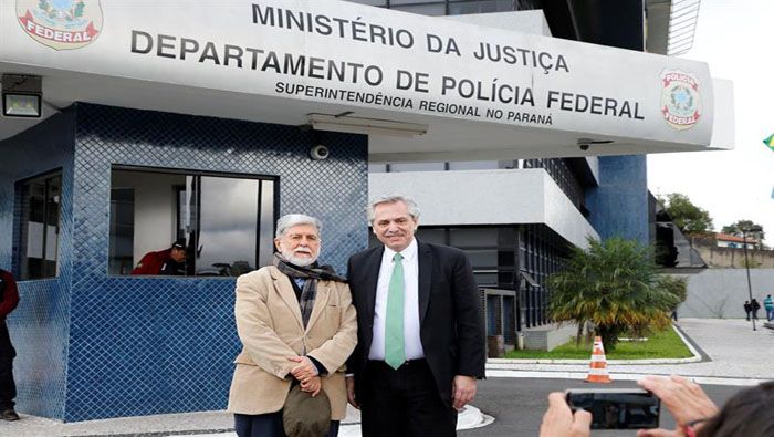 Alberto Fernández y Celso Amorin visitaron al exmandatario brasileño en la prisión de Curitiba.