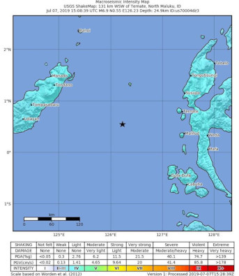 La Agencia de Geofísica de Indonesia indicó que el terremoto se produjo a las 22H08.