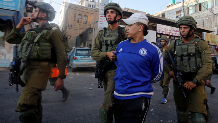 Agentes israelíes arrestaron a más de 900 palestinos en Jerusalén durante la primera mitad de 2019.