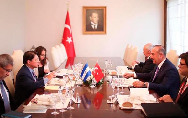 Moncada también se encontrará con representantes de las cámaras de comercio durante su estancia en Ankara (capital turca).