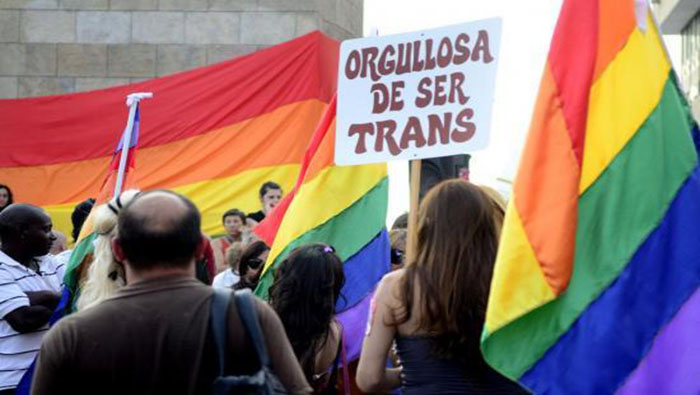 La comunidad LGBTIQ+ denuncia que existen grupos que tienen como misión asesinar personas trans.