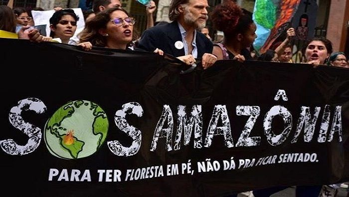 El Instituto de Investigación Ambiental de la Amazonía afirma que de los 27 mil focos de incendio registrados en el mes de agosto, la mayoría están relacionados con la deforestación en la región.