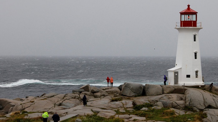 El fenómeno meteorológico amenaza las costas de la ciudad canadiense de Halifax.