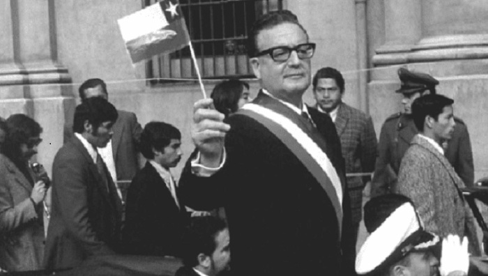 Allende jamás abandonó el Palacio de La Moneda. Allí resistió el golpe de Estado del 11 de septiembre de 1973.