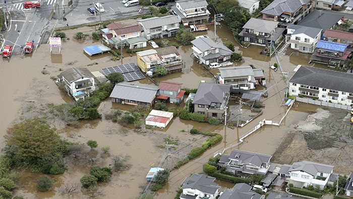 Más de 1.500 personas han sido evacuados por las crecida de ríos en Japón.