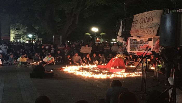 Chilenos condenan la represión de las fuerzas e seguridad durante las protestas pacíficas.
