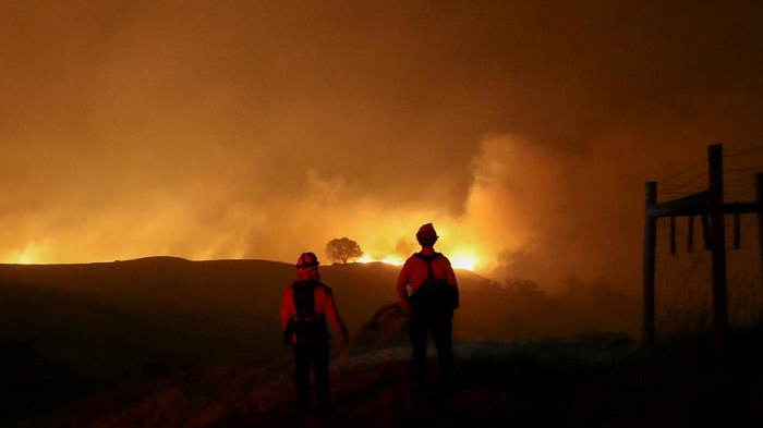 Los incendios en California han dejado miles de personas afectadas y cientos de viviendas dañadas en los últimos días.