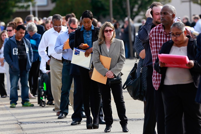 Muchas regiones en EE.UU. enfrentan tasas de desempleo alarmantes, ya que superan el promedio nacional.