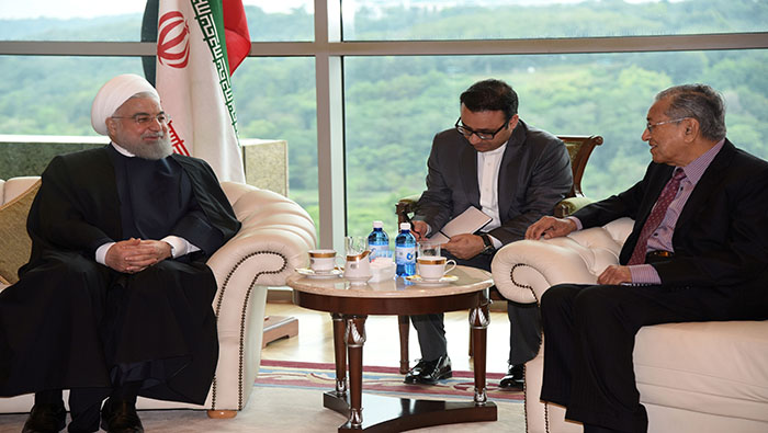 El presidente iraní Hassan Rouhani, en su reunión con el primer ministro de Malasia, Mahathir Mohamad, alertó sobre la postura 