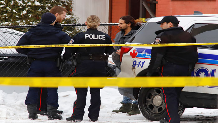 La Policía de Ottawa aseguró que continúa con las investigaciones para identificar al autor del hecho.