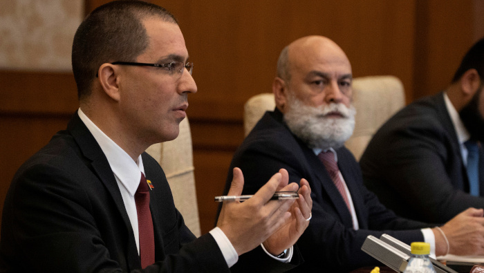 El canciller Jorge Arreaza puntualizó que Venezuela ya no es miembro de la OEA.