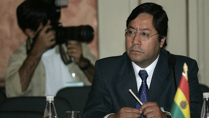 Con el 32 por ciento de respaldo, el candidato del partido de Evo Morales supera el 23 por ciento alcanzado por el expresidente Carlos Mesa.