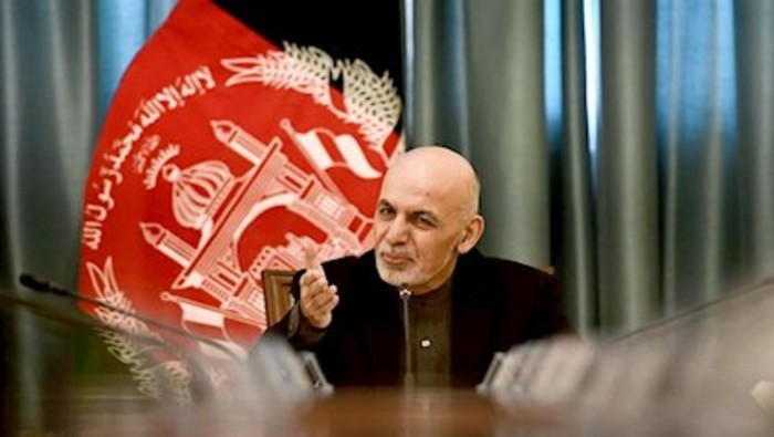 Ashraf Ghani tomó posesión con muestras de apoyo de varios actores internacionales.