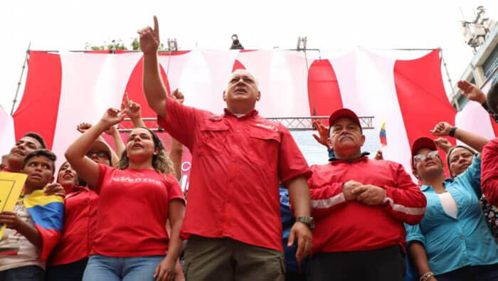 Cabello también rechazó que sectores de la oposición venezolana usen las protestas como un negocio de violencia para desestabilizar al país.