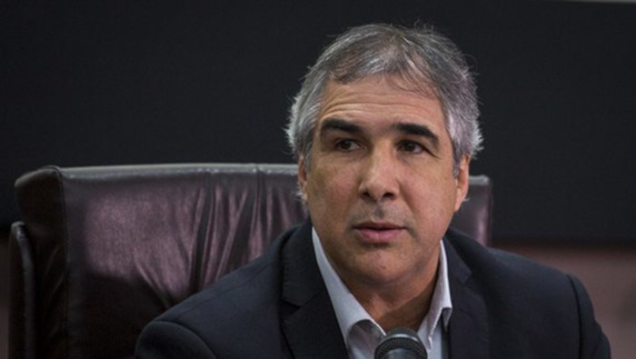 Eduardo Martínez Díaz, director del Grupo Empresarial BioCubaFarma, destacó las medidas que aplica Cuba para hacer frente a pandemia del coronavirus.