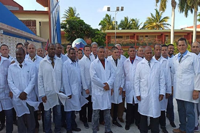 La brigada cubana pertenece al Contingente Internacional de Médicos Especializados en Situaciones de Desastres y Graves Epidemias Henry Reeve.