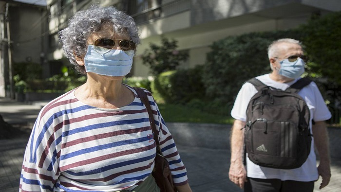 Autoridades y sociedad civil de Argentina han diseñado estrategias para proteger a los adultos mayores del coronavirus.
