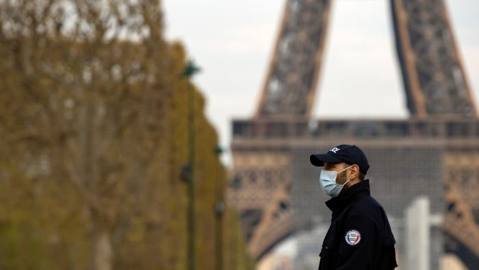Francia guarda cuarentena con el objetivo de contener los casos del nuevo coronavirus.