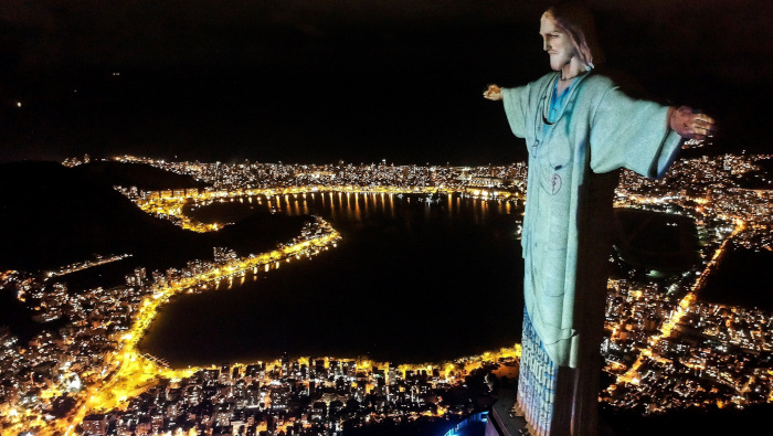 El Cristo Redentor de Corcovado en Brasil se 