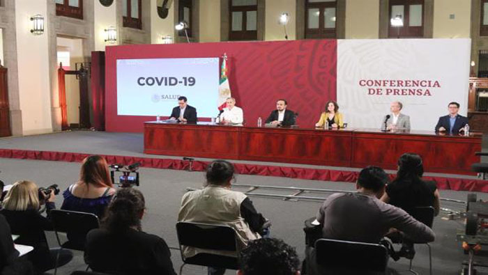Cerca de 300 ciudadanos mexicanos han fallecido en Estados Unidos por contagio con coronavirus.