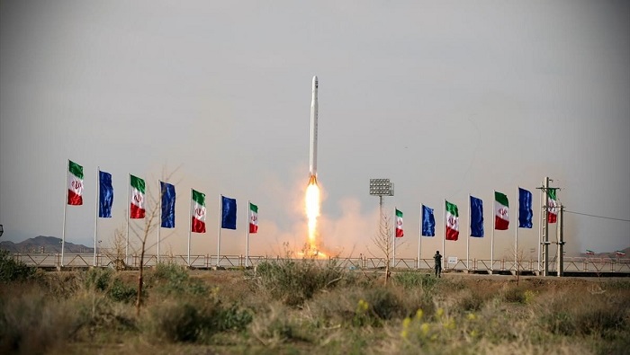 El primer satélite militar, denominado Nur, resulta un gran logro y una evolución tecnológica para la República Islámica en su programa espacial.