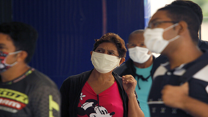 De acuerdo al ministerio de Salud, la cifra total de fallecidos en Brasil aumentó 3.313 y la de contagiados llegó a 49.492.