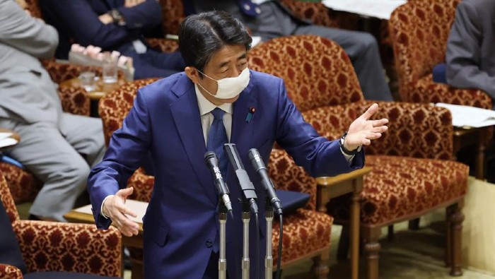 Japón aprobó el mayor presupuesto suplementario de la historia con aproximadamente 1,1 billones de dólares.