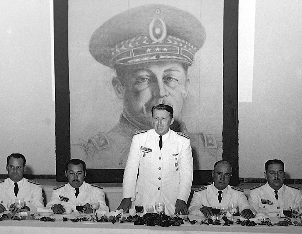La dictadura Stroessner fue conocida como “La trilogía” por la extensión de la corrupción en el Gobierno, el Partido en las Fuerzas Armadas.