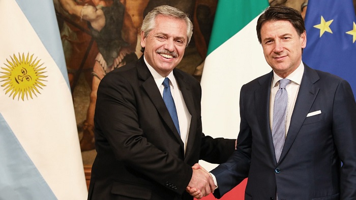 El primer ministro italiano aseguro que su país confía, espera y apoya a la Argentina en su reestructuración de la deuda externa.