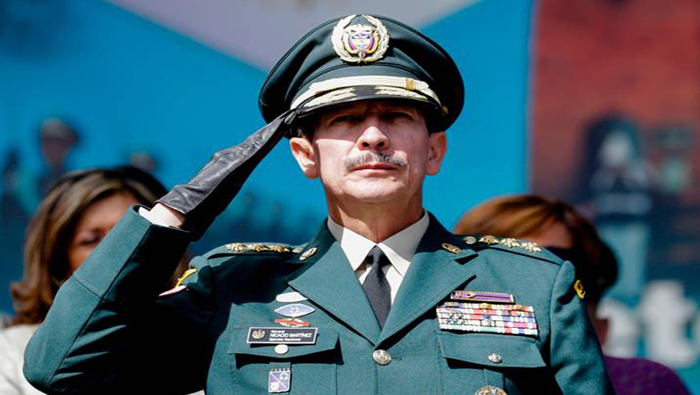 Martínez Espinel dirigia el Ejercito de Colombia cuando entre febrero y diciembre de 2019 se elaboraron informes de inteligencia militar valiéndose de herramientas ilegales.